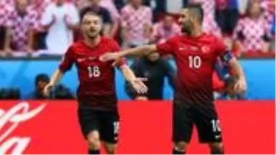 Fenerbahçeli Caner Erkin, 3 yıl sonra A Milli Takım'ın aday kadrosuna seçildi Fenerbahçeli Caner Erkin, 3 yıl sonra A Milli Takım'ın aday kadrosuna seçildi