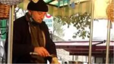 Fiyatı altınla yarışan kestanenin tanesi 1 liraya satılıyor Fiyatı altınla yarışan kestanenin tanesi 1 liraya satılıyor