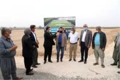 Haliliye kırsalındaki mahalleye halı saha Haliliye kırsalındaki mahalleye halı saha