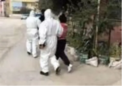 Jandarma, hırsızlık şüphelilerini 'filyasyon ekibi' görünümüyle yakaladı
