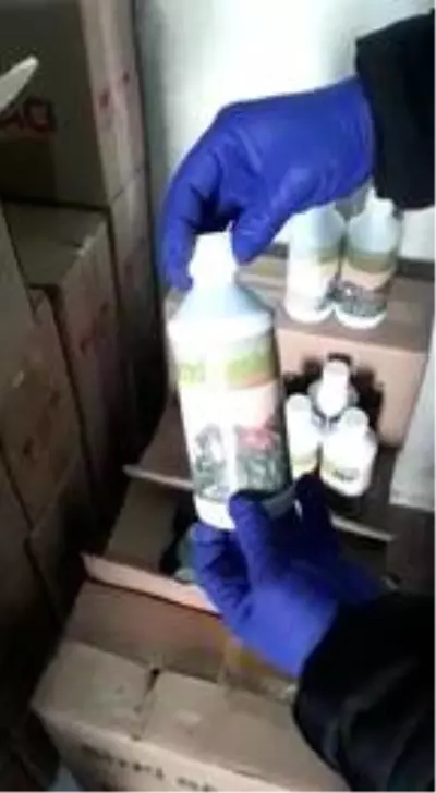 İzinsiz ve belgesiz üretim yapan seracılara 135 bin lira ceza İzinsiz ve belgesiz üretim yapan seracılara 135 bin lira ceza