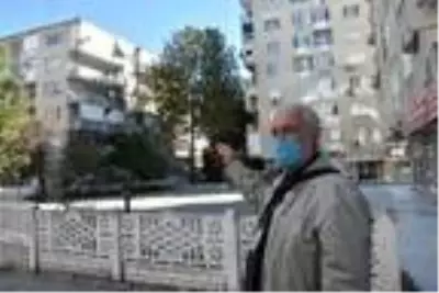 'İzmir'deki depremde yapılı denetimi olmayan binalar yıkılıp, hasar gördü' 'İzmir'deki depremde yapılı denetimi olmayan binalar yıkılıp, hasar gördü'