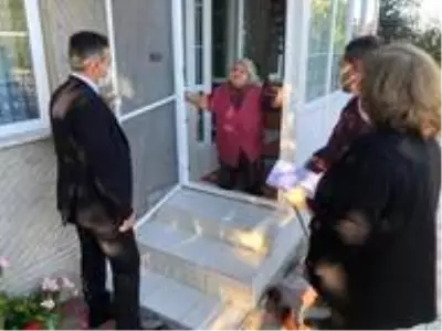 Kaymakam Taşçı engelli ve yaşlıları yalnız bırakmıyor Kaymakam Taşçı engelli ve yaşlıları yalnız bırakmıyor