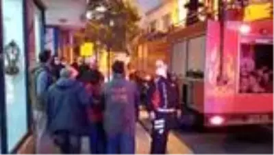 Son dakika gündem: Keşan'da çıkan ev yangını söndürüldü Son dakika gündem: Keşan'da çıkan ev yangını söndürüldü