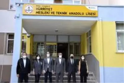 Son dakika haber: Liseli gençlerin projelerine patent desteği Son dakika haber: Liseli gençlerin projelerine patent desteği