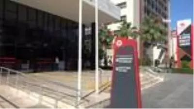 Motosikletle iş yerine kurşun yağdıran maskeli şüpheli yakalandı Motosikletle iş yerine kurşun yağdıran maskeli şüpheli yakalandı