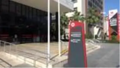 Motosikletle iş yerine kurşun yağdıran maskeli şüpheli yakalandı Motosikletle iş yerine kurşun yağdıran maskeli şüpheli yakalandı