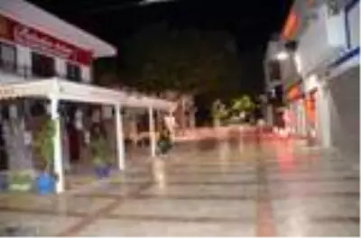 Nikahtan maskesiz çıkan çifte, tutanak tutuldu Nikahtan maskesiz çıkan çifte, tutanak tutuldu