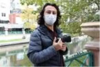 Pandemide 45 gün evden çıkmayan akademisyen, kısa film çekti Pandemide 45 gün evden çıkmayan akademisyen, kısa film çekti
