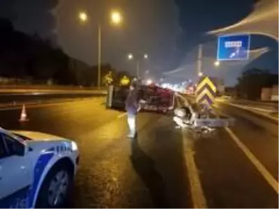Sebze yüklü kamyon devrildi: 1 yaralı Sebze yüklü kamyon devrildi: 1 yaralı