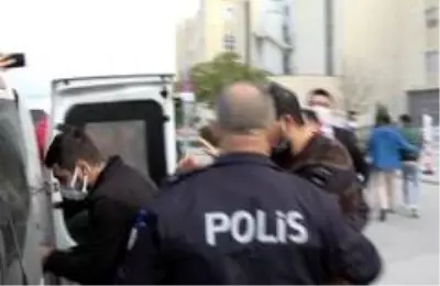 Süt kazanında banyo yapan ve görüntüyü kaydeden 2 kişi tutuklandı Süt kazanında banyo yapan ve görüntüyü kaydeden 2 kişi tutuklandı