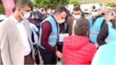 TÜGVA üyeleri, çadır kenti ziyaret etti TÜGVA üyeleri, çadır kenti ziyaret etti