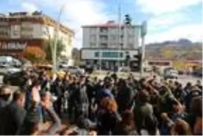 Son dakika haberleri! Tunceli'de izinsiz gösteriye polis müdahale etti Son dakika haberleri! Tunceli'de izinsiz gösteriye polis müdahale etti