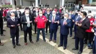 Zonguldak Valisi Mustafa Tutulmaz: 'Herkes üzerine düşeni yaparsa kimse depremden zarar görmez' Zonguldak Valisi Mustafa Tutulmaz: 'Herkes üzerine düşeni yaparsa kimse depremden zarar görmez'