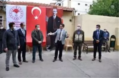 30 çiftçiye yüzde 75'i hibe destekli yem bitkisi dağıtıldı 30 çiftçiye yüzde 75'i hibe destekli yem bitkisi dağıtıldı