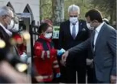 İmamoğlu, kovid tedavisi sonrası ilk ziyaretini İstanbul itfaiyesine yaptı İmamoğlu, kovid tedavisi sonrası ilk ziyaretini İstanbul itfaiyesine yaptı