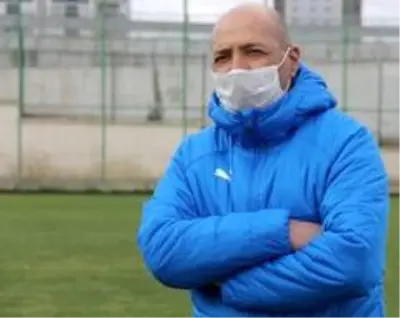 Karadaş: 'Maçın favorisi Fenerbahçe' Karadaş: 'Maçın favorisi Fenerbahçe'