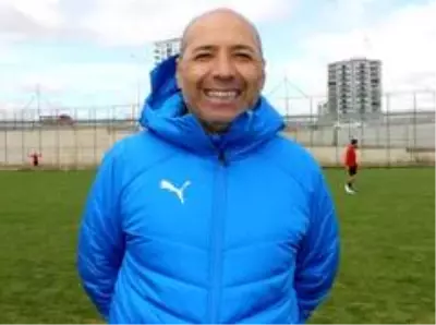 Karadaş: 'Maçın favorisi Fenerbahçe' Karadaş: 'Maçın favorisi Fenerbahçe'