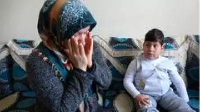 Küçük Enes, tek hayali olan yürümek için yardım bekliyor Küçük Enes, tek hayali olan yürümek için yardım bekliyor