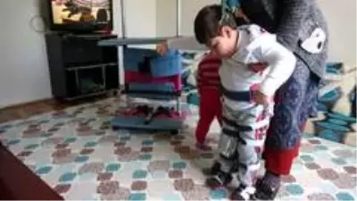 Küçük Enes, tek hayali olan yürümek için yardım bekliyor Küçük Enes, tek hayali olan yürümek için yardım bekliyor