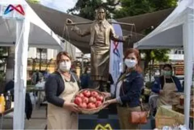 Mersin Büyükşehir Belediyesi, kentteki kadın kooperatiflerini buluşturdu Mersin Büyükşehir Belediyesi, kentteki kadın kooperatiflerini buluşturdu