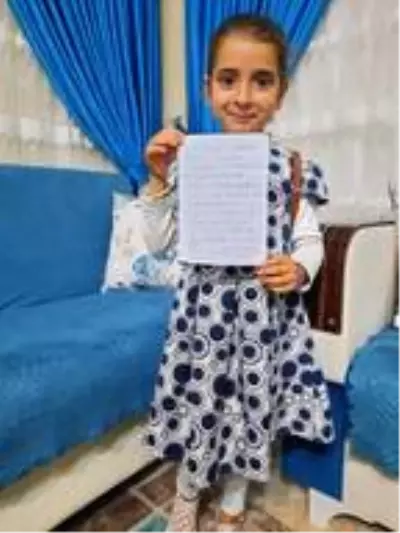 Reyhanlı'da, ilkokul öğrencilerinden İzmir'e anlamlı mektup Reyhanlı'da, ilkokul öğrencilerinden İzmir'e anlamlı mektup