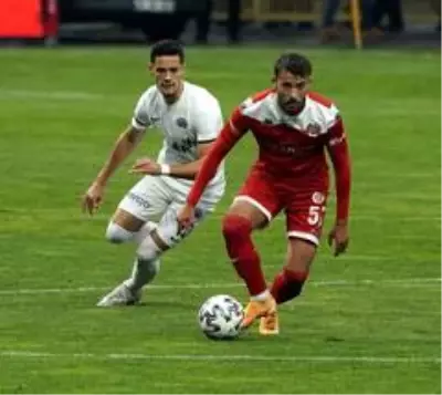 Süper Lig: Kasımpaşa: 2 Fraport Tav Antalyaspor: 2 (Maç sonucu) Süper Lig: Kasımpaşa: 2 Fraport Tav Antalyaspor: 2 (Maç sonucu)