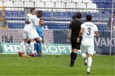 Süper Lig: Kasımpaşa: 2 Fraport Tav Antalyaspor: 2 (Maç sonucu) Süper Lig: Kasımpaşa: 2 Fraport Tav Antalyaspor: 2 (Maç sonucu)