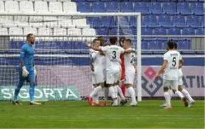 Süper Lig: Kasımpaşa: 2 Fraport Tav Antalyaspor: 2 (Maç sonucu) Süper Lig: Kasımpaşa: 2 Fraport Tav Antalyaspor: 2 (Maç sonucu)