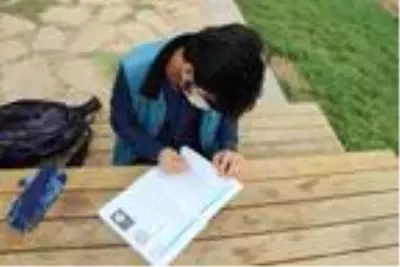 Suriyeli Umran, sınıf birincisi olduğu Türkiye'de tıp okumak istiyor Suriyeli Umran, sınıf birincisi olduğu Türkiye'de tıp okumak istiyor
