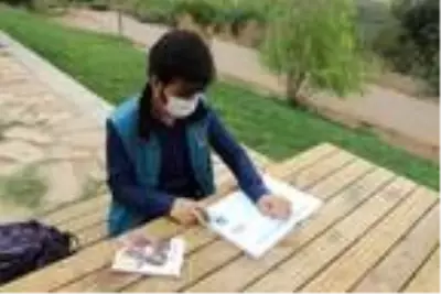 Suriyeli Umran, sınıf birincisi olduğu Türkiye'de tıp okumak istiyor Suriyeli Umran, sınıf birincisi olduğu Türkiye'de tıp okumak istiyor