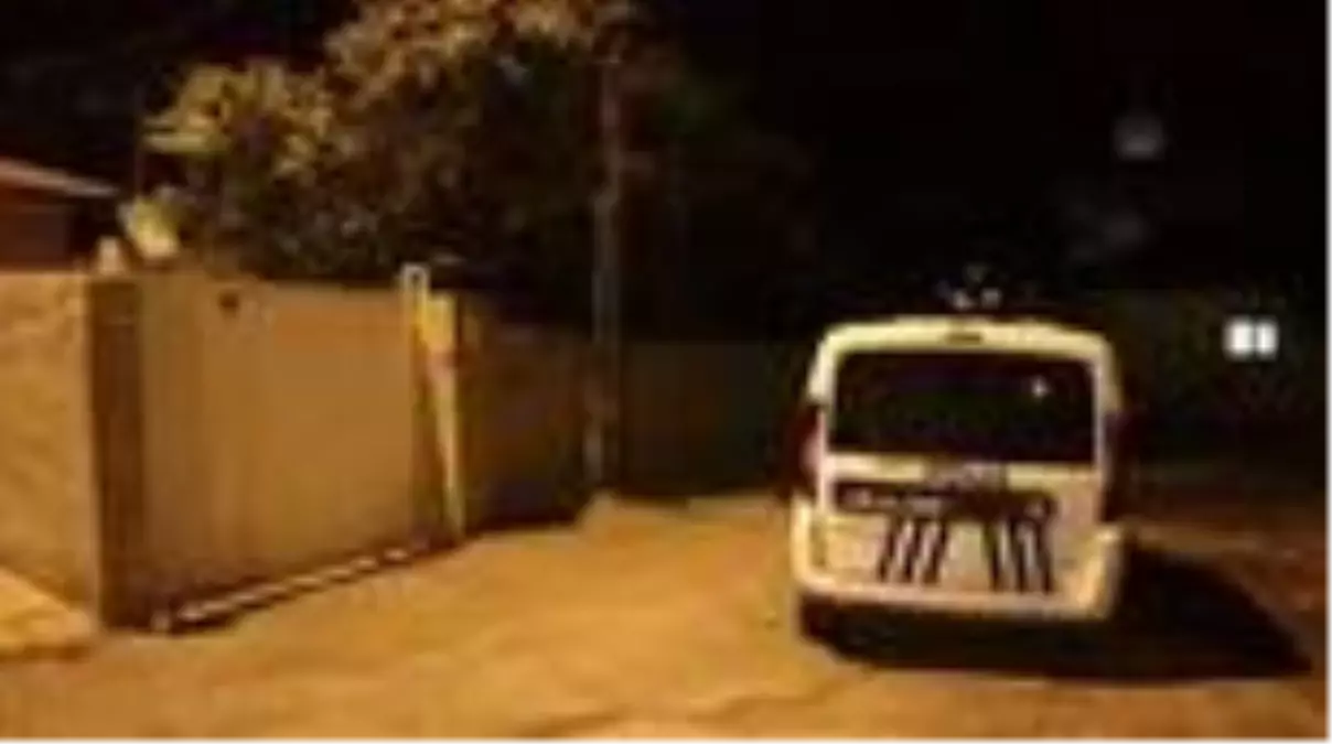 Arkadaşının boğazından bıçakladığı kişi ağır yaralandı