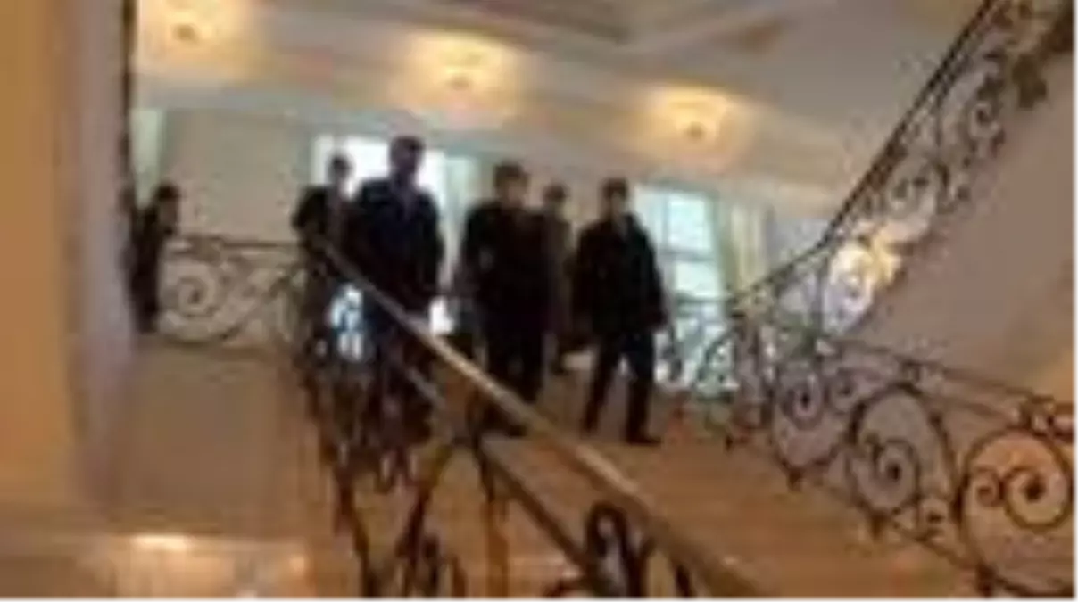 Son dakika haberi... Dışişleri Bakanı Mevlüt Çavuşoğlu ve Milli Savunma Bakanı Hulusi Akar, Azerbaycan Cumhurbaşkanı İlham Aliyev ile Bakü'de görüştü.