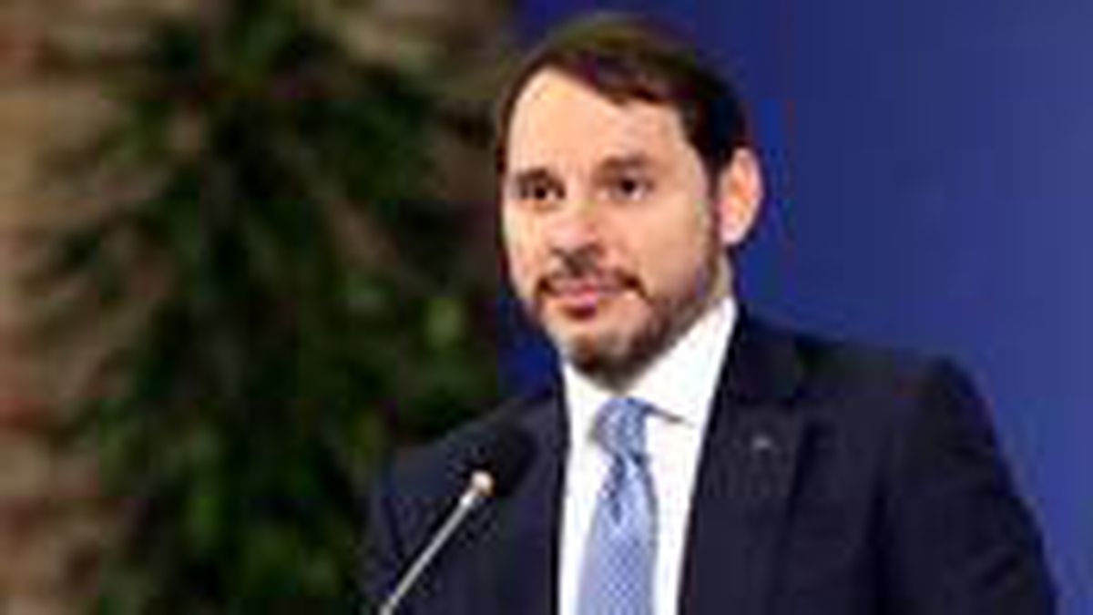 Bakan Albayrak'ın istifa iddiası sosyal medyada Türkiye gündemine oturdu