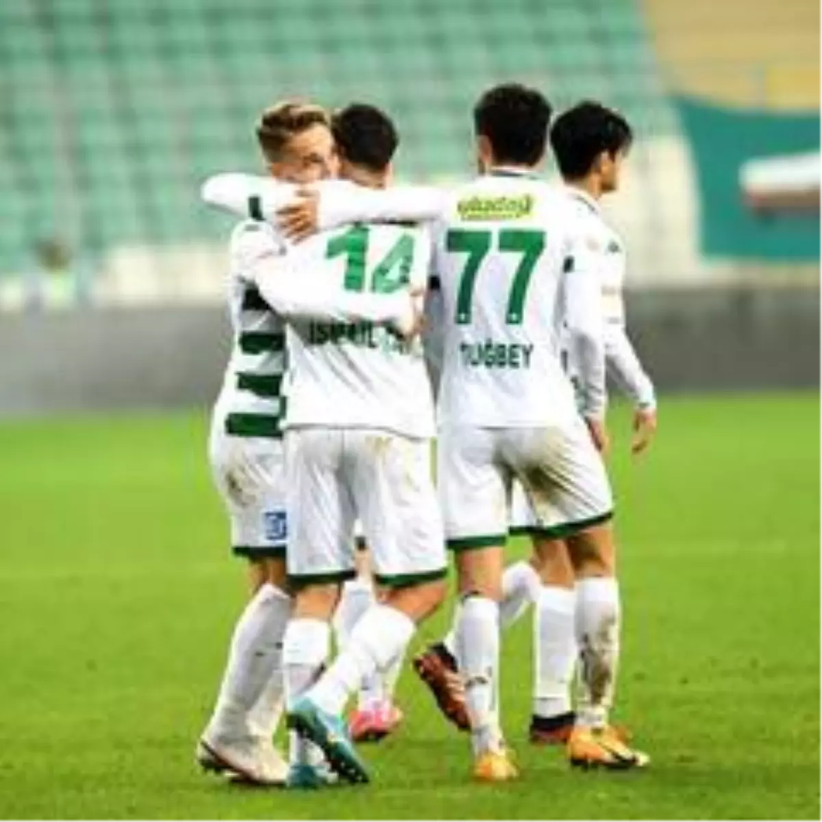 Bursaspor çıktığı 10 resmi maçta da gol attı