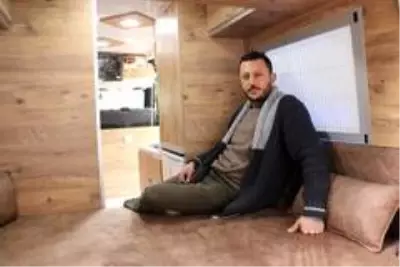 Dışarıdan bakıldığında minibüs gibi gözükse de içi bambaşka Dışarıdan bakıldığında minibüs gibi gözükse de içi bambaşka