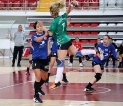 Kadınlar Hentbol Süper Ligi: Sivas Belediyespor: 23 - Yalıkavak Spor Kulübü: 34 Kadınlar Hentbol Süper Ligi: Sivas Belediyespor: 23 - Yalıkavak Spor Kulübü: 34