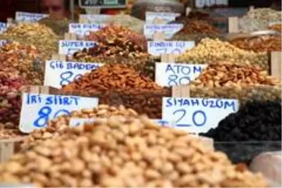 Kışlık çerezler tezgahtaki yerini aldı Kışlık çerezler tezgahtaki yerini aldı