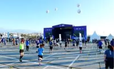 N Kolay 42. İstanbul Maratonu başladı N Kolay 42. İstanbul Maratonu başladı
