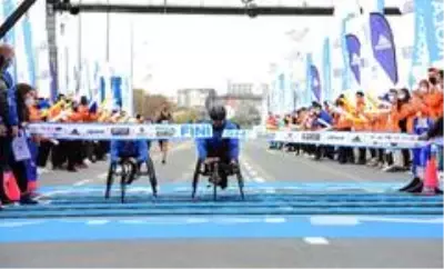 N Kolay 42. İstanbul Maratonu'nun ödül töreni gerçekleştirildi N Kolay 42. İstanbul Maratonu'nun ödül töreni gerçekleştirildi