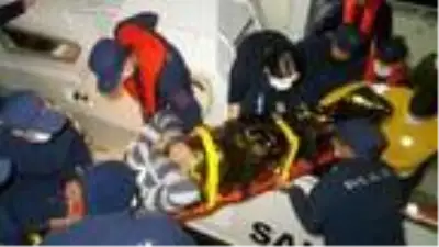 Saros Körfezi'nde balıkçı teknesi battı: 3 kişi kayıp (3) Saros Körfezi'nde balıkçı teknesi battı: 3 kişi kayıp (3)