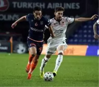 Süper Lig: Medipol Başakşehir: 2 Gençlerbirliği: 1 (Maç sonucu)