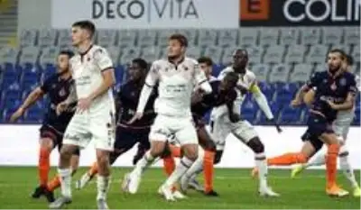 Süper Lig: Medipol Başakşehir: 2 Gençlerbirliği: 1 (Maç sonucu)