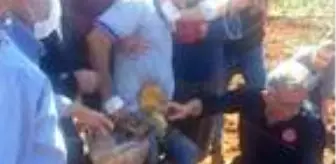 Tarlada çalışırken ayaklarını çapa makinesine kaptırdı