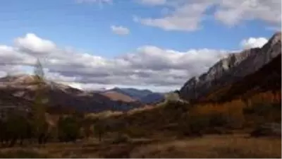 Tunceli'de 'Kar ve sonbahar' görsel şölen sundu Tunceli'de 'Kar ve sonbahar' görsel şölen sundu