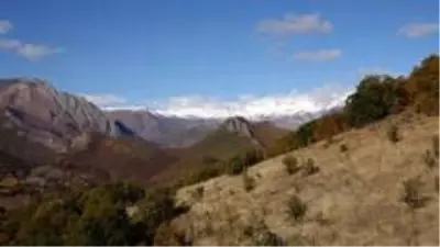 Tunceli'de 'Kar ve sonbahar' görsel şölen sundu Tunceli'de 'Kar ve sonbahar' görsel şölen sundu