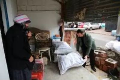 Sivas Belediyesinden 2 bin 300 aileye yakacak yardımı Sivas Belediyesinden 2 bin 300 aileye yakacak yardımı
