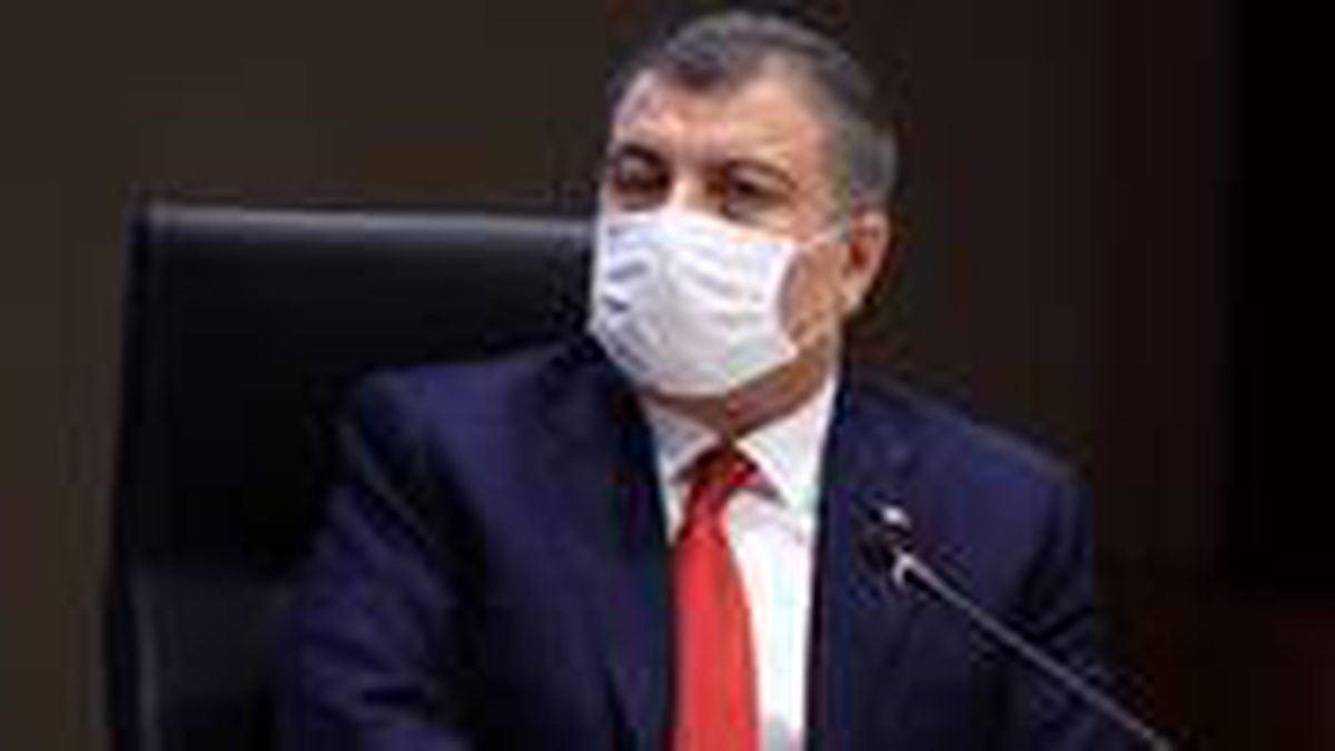 Bakan Koca'dan maske uyarısı: Solunum yolunu tamamen örtecek şekilde kullanın