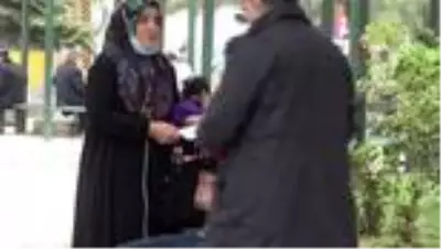 Çaresiz anne 13 gündür kayıp oğlunu arıyor Çaresiz anne 13 gündür kayıp oğlunu arıyor
