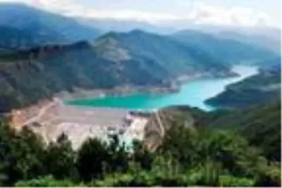 Çoruh Nehri'ndeki barajlardan 20 milyar TL katkı Çoruh Nehri'ndeki barajlardan 20 milyar TL katkı